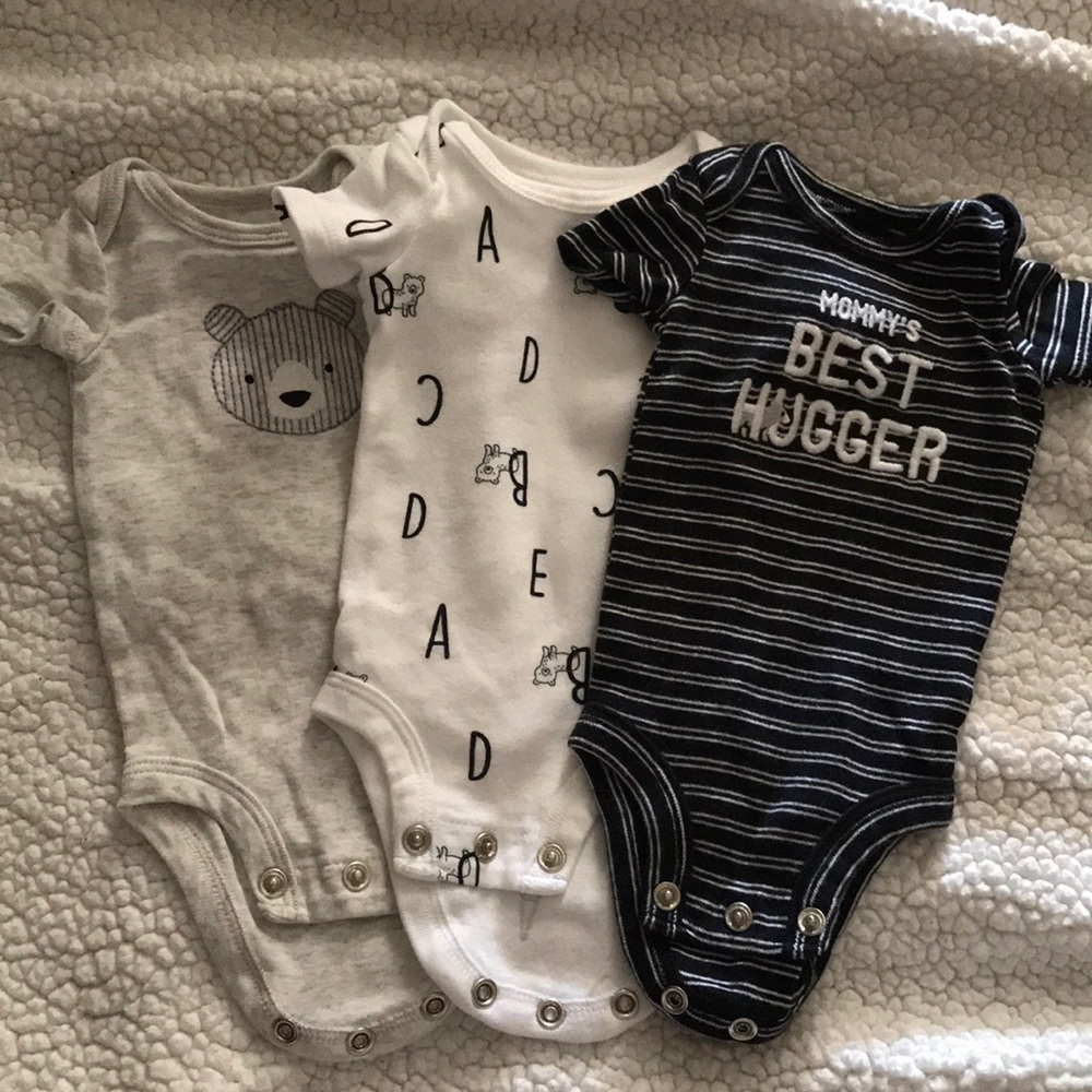3 piece set short sleeve onesies